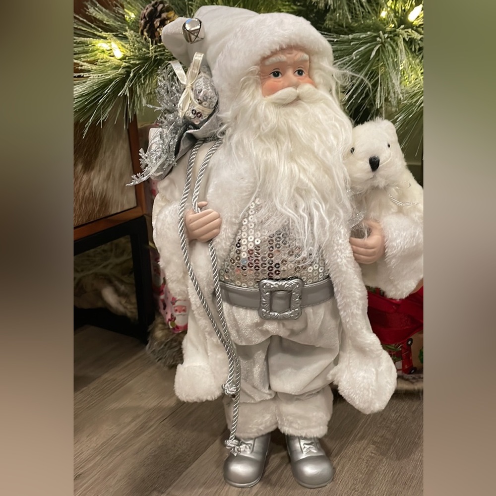 Santa Claus figurine